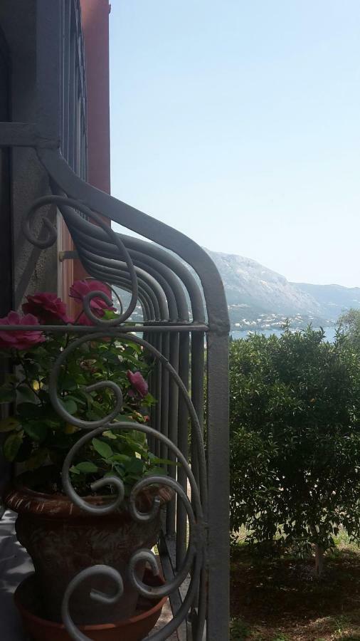 Apartamento Bella Vista Kato Korakiana Exterior foto